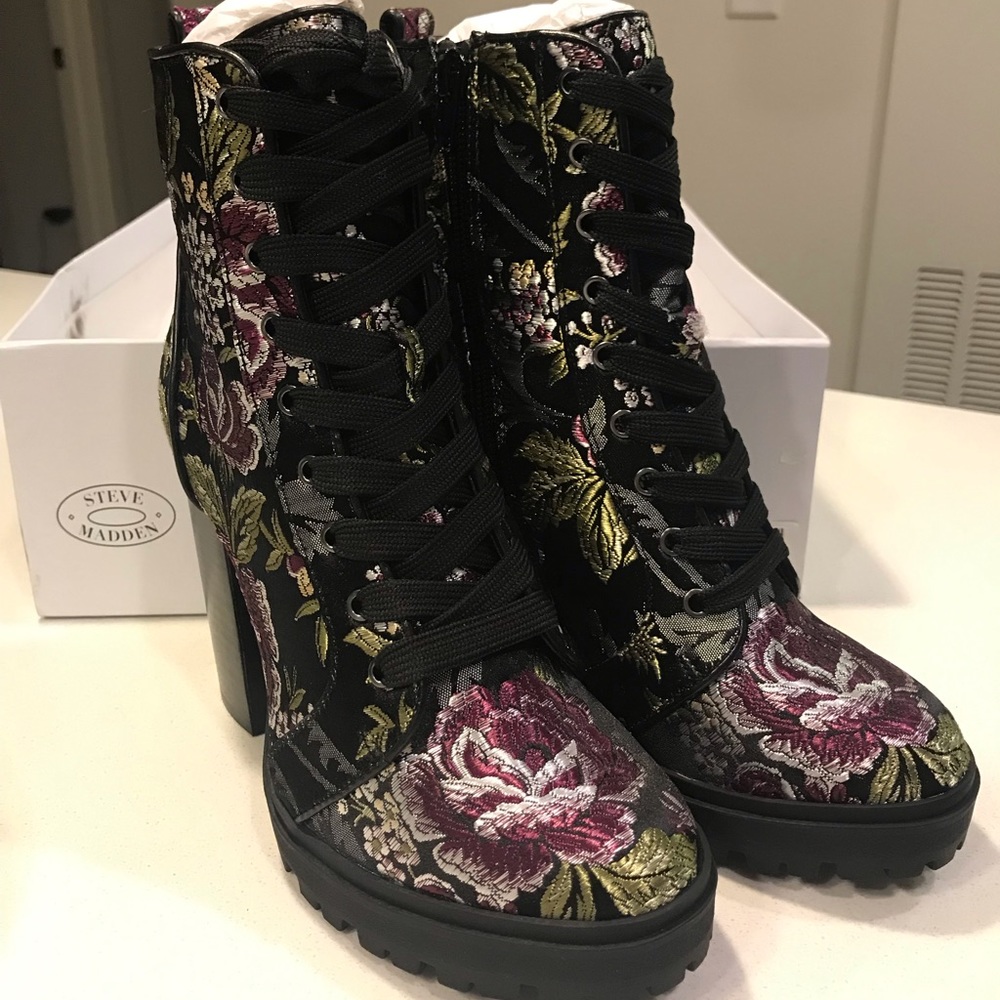 Steve Madden floral boots